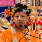 गोरखपुर में बोले योगी आदित्यनाथ- समाज को बांटने वाले रावण से प्रेरित, कहा- सनातन ही सबकी सुरक्षा का आधार