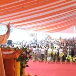 अखिलेश गिनते रहें, छह महीने में एक लाख से अधिक युवाओं को सरकारी नौकरी देंगे: सीएम योगी
