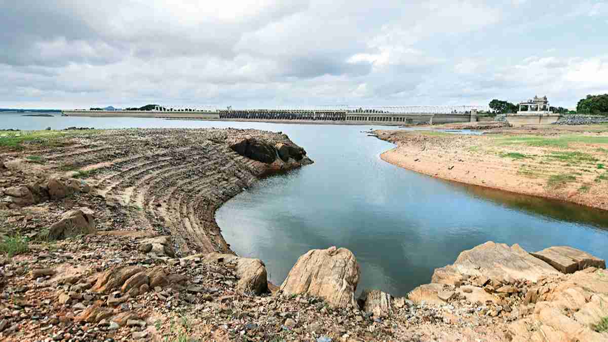 जलाशयों में पानी की कमी से बढ़ी चिंता, दक्षिण भारत में गंभीर हालात