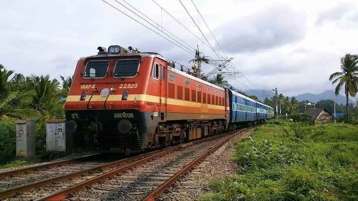 दिवाली-छठ पर रेलवे का खास प्लान, स्टेशनों पर भीड़ संभालने के लिए FRS