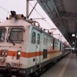 दिवाली-छठ पर रेलवे का तोहफा: दिल्ली, यूपी और बिहार के लिए चलेंगी 4 जोड़ी स्पेशल ट्रेनें, देखें रूट और तारीखें