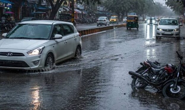 यूपी में 11 साल बाद बारिश ने तोड़ा रिकॉर्ड, मानसून को लेकर IMD का ताजा अपडेट