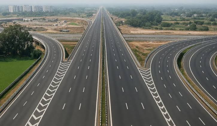यूपी में ऑपरेशन सेफ स्पीड का बड़ा एक्शन, 6777 वाहनों के चालान