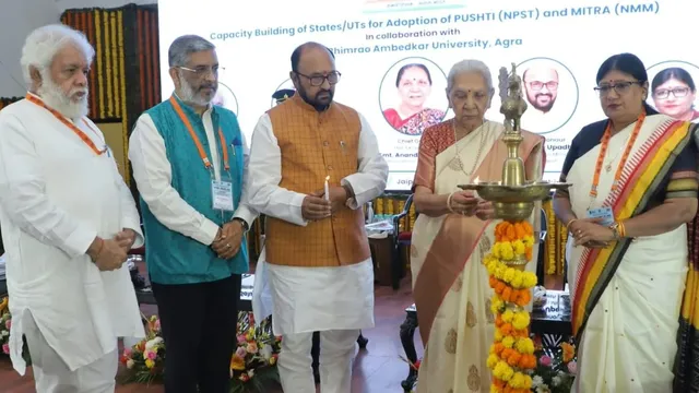 राज्यपाल आनंदीबेन पटेल का शिक्षकों को संदेश