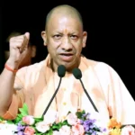 सीएम योगी बोले- जनता के पैसे पर डकैती डालने वालों की जेबें पीएम मोदी ने खाली कराईं, गरीब का पैसा सीधे खाते में पहुंचा
